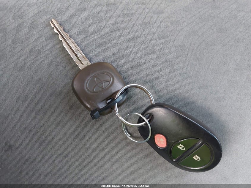 2008 Toyota Tacoma V6 VIN: 5TEMU52N28Z470151 Lot: 43813254