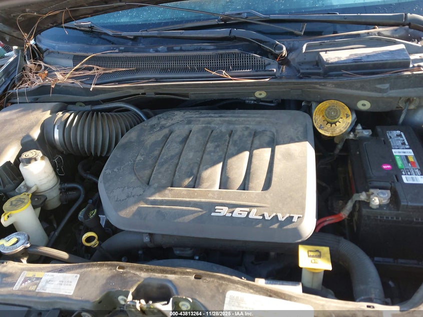 2017 Dodge Grand Caravan Sxt VIN: 2C4RDGCG4HR765789 Lot: 43813264