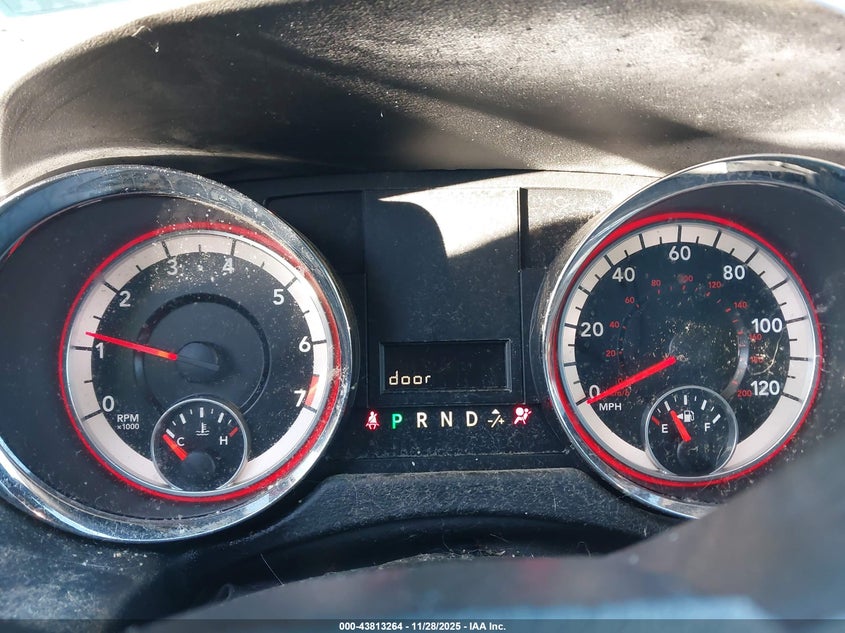 2017 Dodge Grand Caravan Sxt VIN: 2C4RDGCG4HR765789 Lot: 43813264