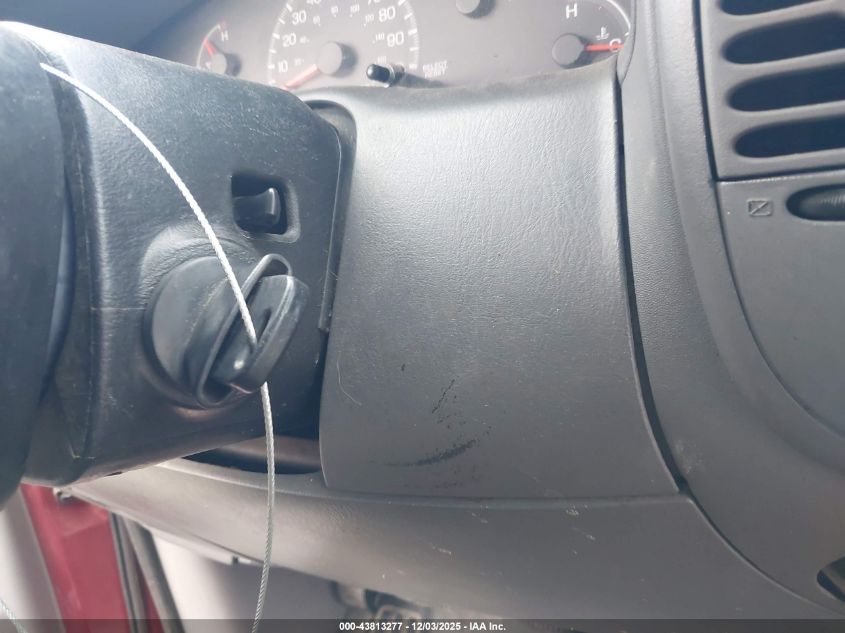 2000 Ford F-150 Work Series/Xl/Xlt VIN: 1FTZX1720YNA18092 Lot: 43813277