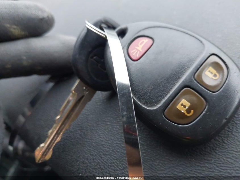 2011 Chevrolet Silverado 1500 Lt VIN: 3GCPCSE01BG190481 Lot: 43813302