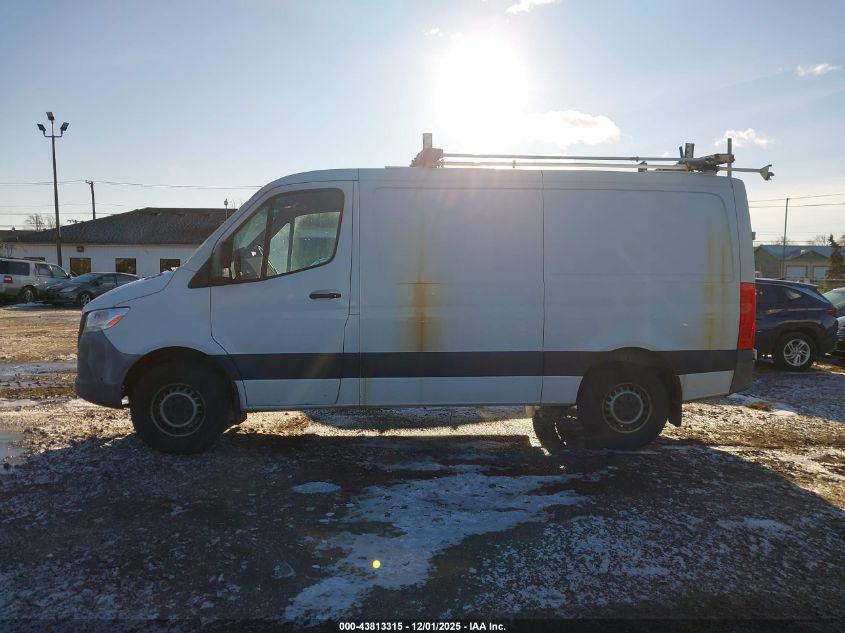 2019 Mercedes-Benz Sprinter 1500 Standard Roof I4 VIN: WD3PE7ED4KT011194 Lot: 43813315