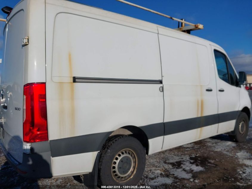 2019 Mercedes-Benz Sprinter 1500 Standard Roof I4 VIN: WD3PE7ED4KT011194 Lot: 43813315