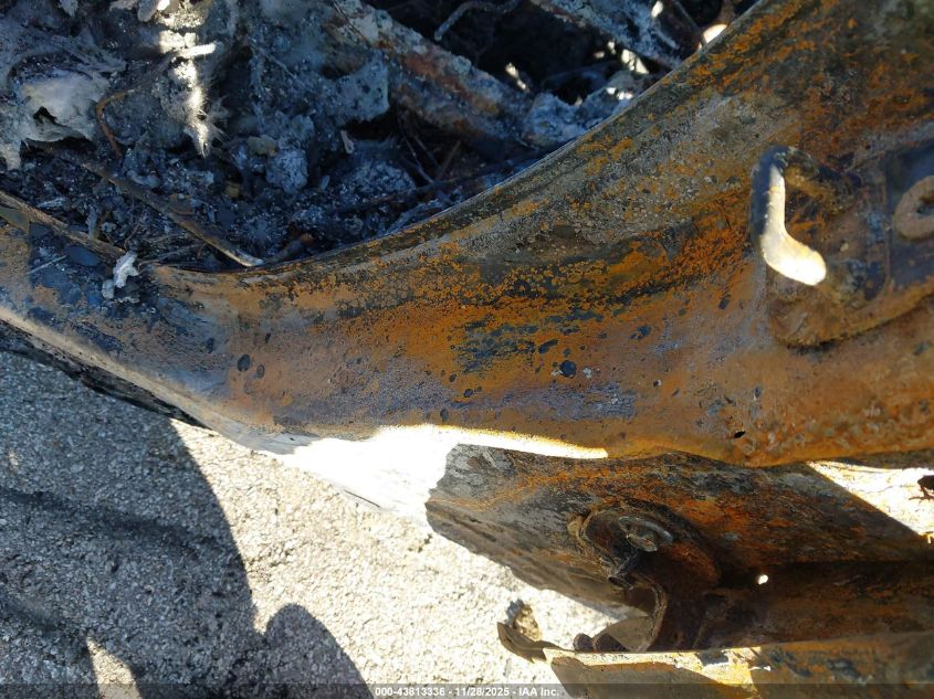 2019 Chevrolet Traverse 1Lt VIN: 1GNERGKW9KJ238021 Lot: 43813336