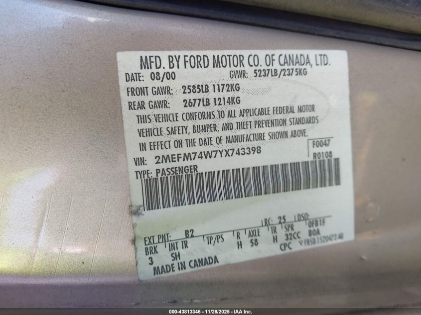 2000 Mercury Grand Marquis Gs VIN: 2MEFM74W7YX743398 Lot: 43813346