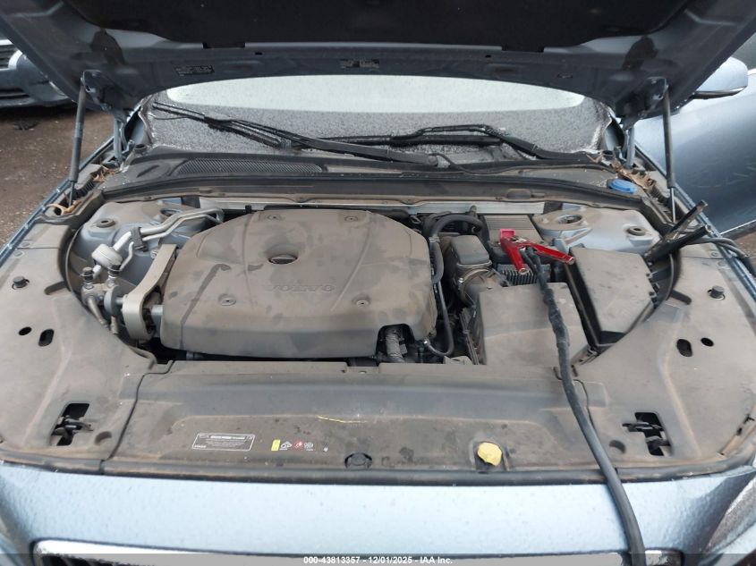 2017 Volvo S90 T6 Inscription VIN: YV1A22ML2H1000970 Lot: 43813357