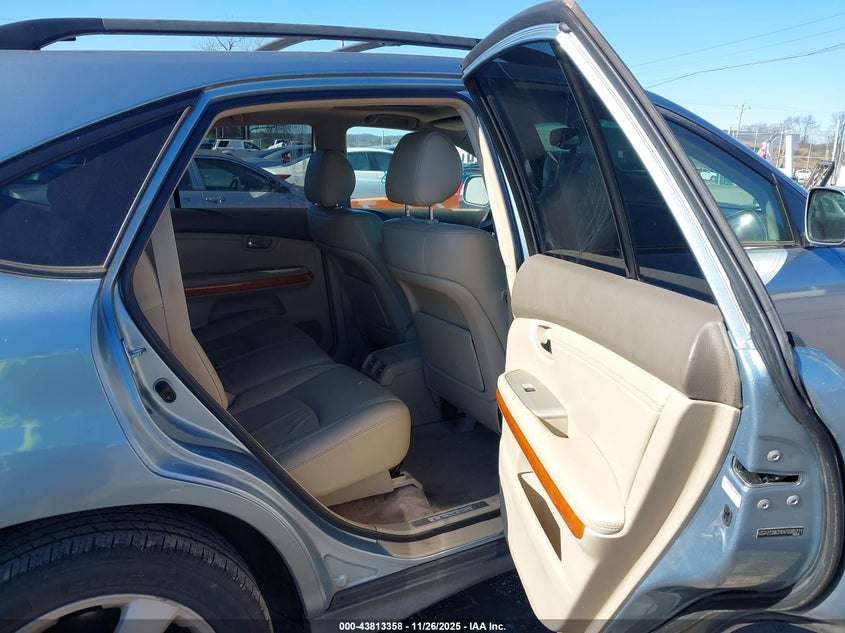 2007 Lexus Rx 350 VIN: 2T2GK31U47C005211 Lot: 43813358