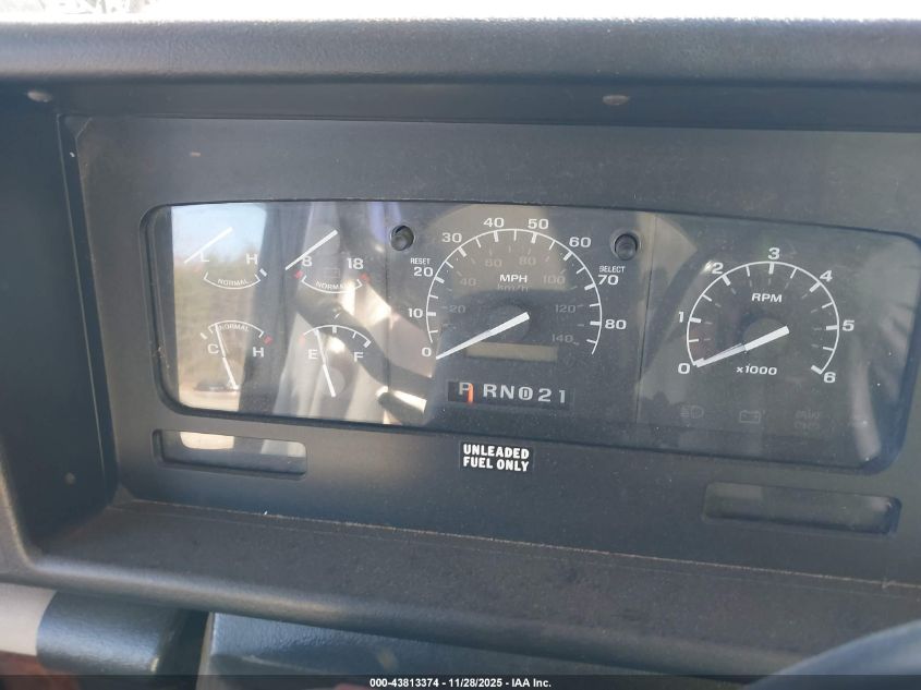 1997 Ford F530 Super Duty VIN: 3FCMF53G6VJA04954 Lot: 43813374