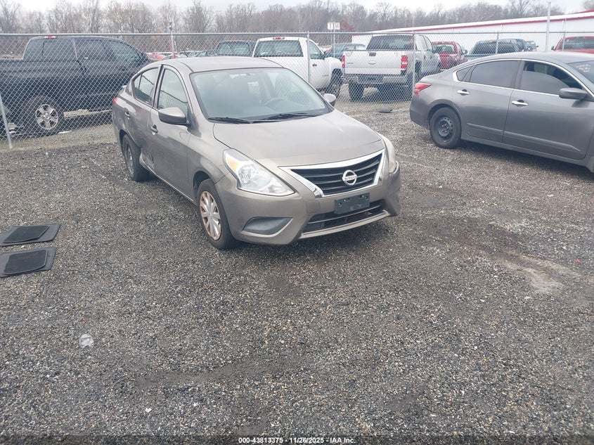 NISSAN VERSA 1.6 S+
