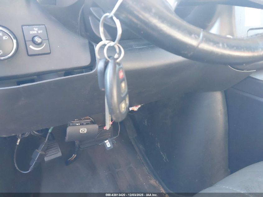 2017 Chevrolet Express 2500 Work Van VIN: 1GCWGAFF4H1323397 Lot: 43813420