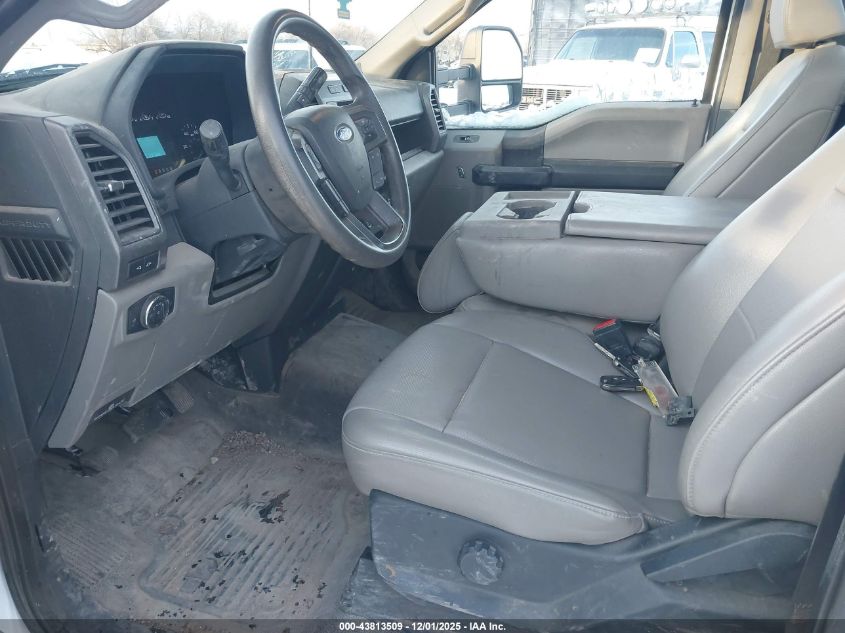 2022 Ford F-550 Chassis Xl VIN: 1FDUF5HT8NDA14512 Lot: 43813509