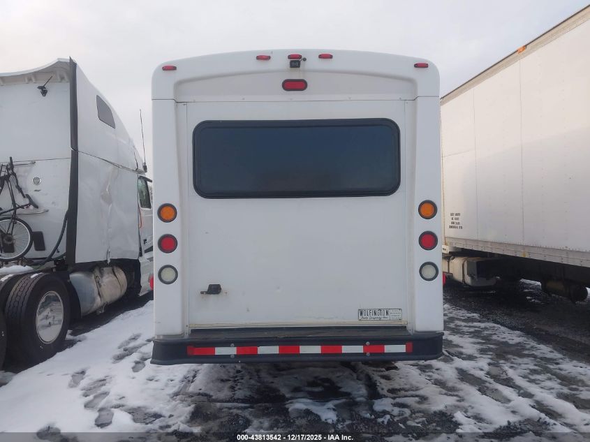 2018 Ford Transit-350 Cutaway VIN: 1FDES8PM7JKA81362 Lot: 43813542