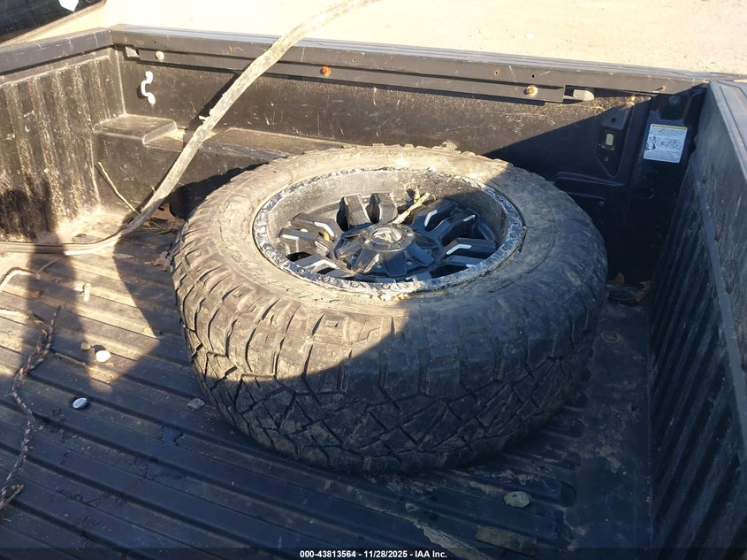 2017 Toyota Tacoma Trd Sport VIN: 5TFCZ5AN9HX103043 Lot: 43813564