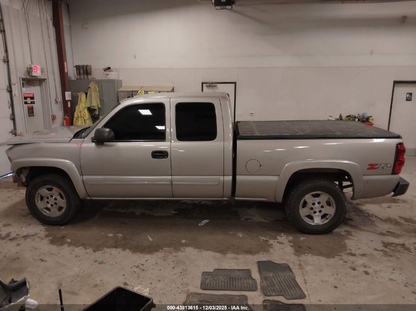 2004 Chevrolet Silverado 1500 Z71 VIN: 1GCEK19T34E339928 Lot: 43813615