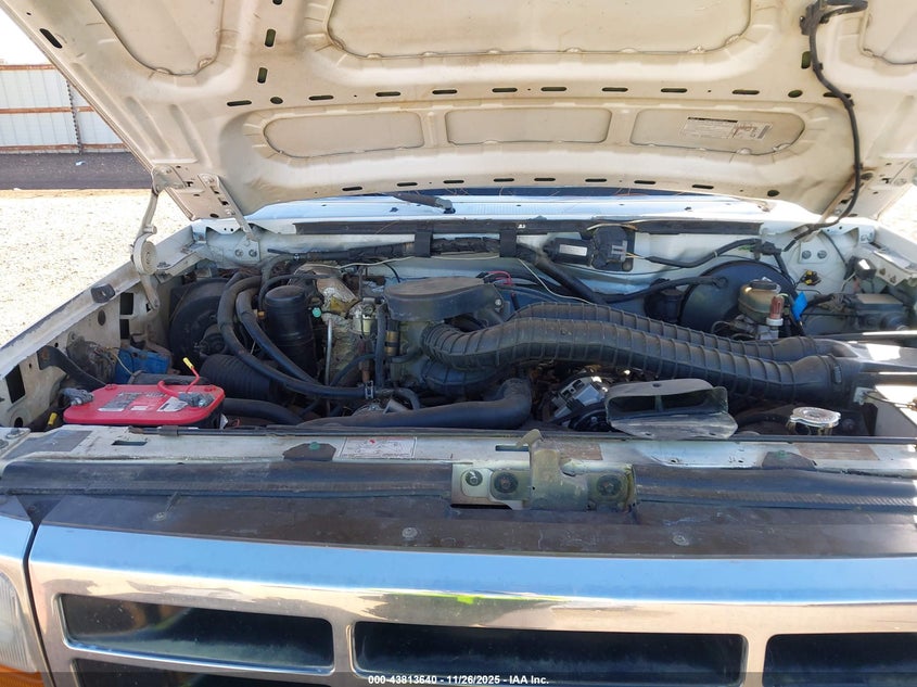 1995 Ford F150 VIN: 1FTEF14N2SLB44182 Lot: 43813640