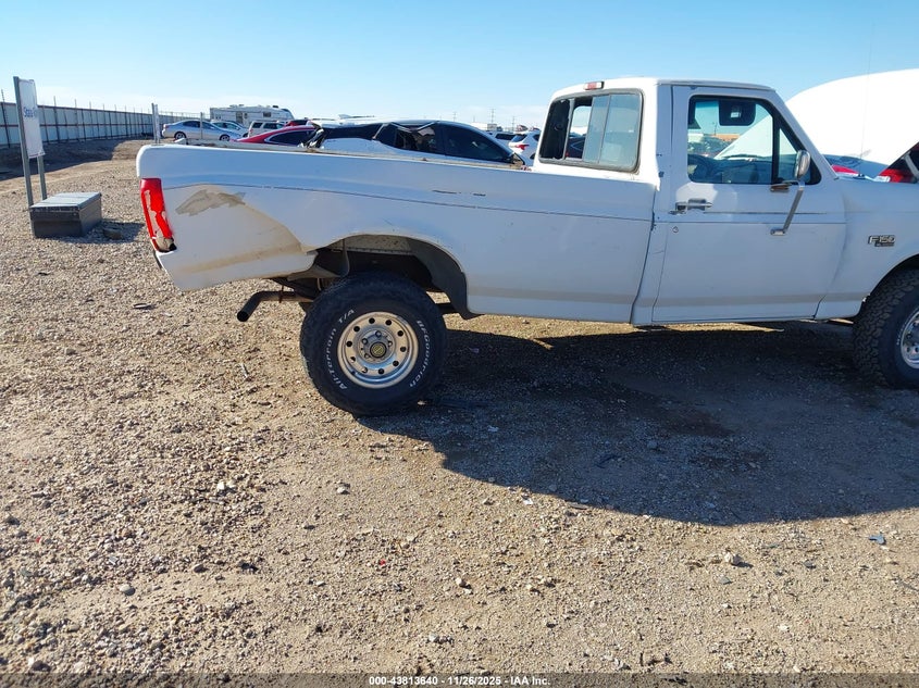1995 Ford F150 VIN: 1FTEF14N2SLB44182 Lot: 43813640