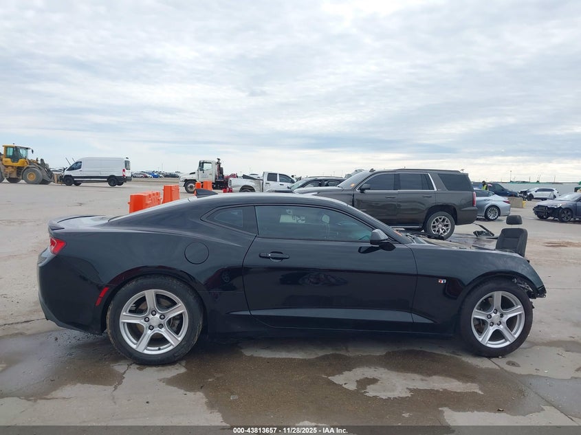 2016 Chevrolet Camaro 1Lt VIN: 1G1FB1RS5G0153393 Lot: 43813657