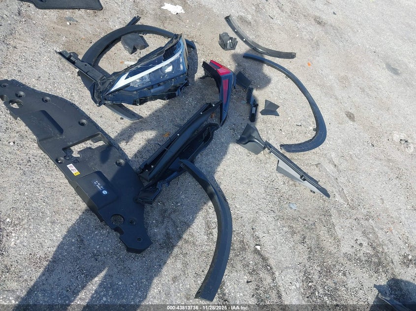 2024 Lexus Nx 350H Premium VIN: JTJGKCEZ1R5022734 Lot: 43813736