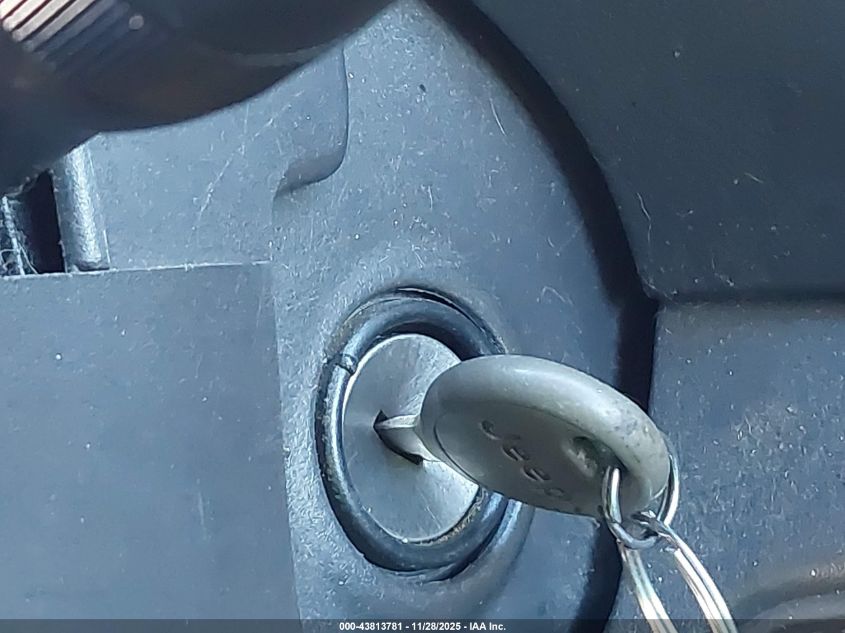 1999 Jeep Grand Cherokee Laredo VIN: 1J4GW58S8XC786066 Lot: 43813781