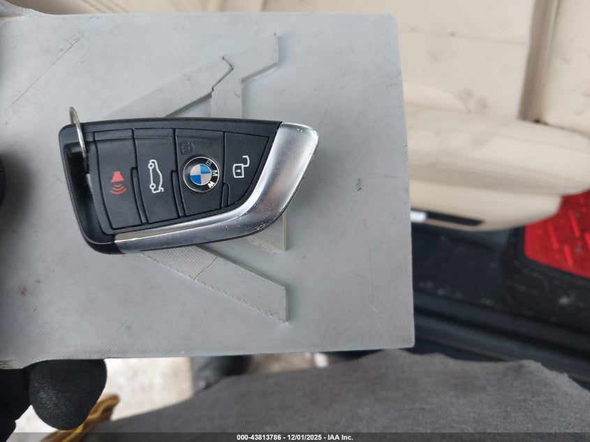 5UX53DP03N9J50468 2022 BMW X3 photo no. 11