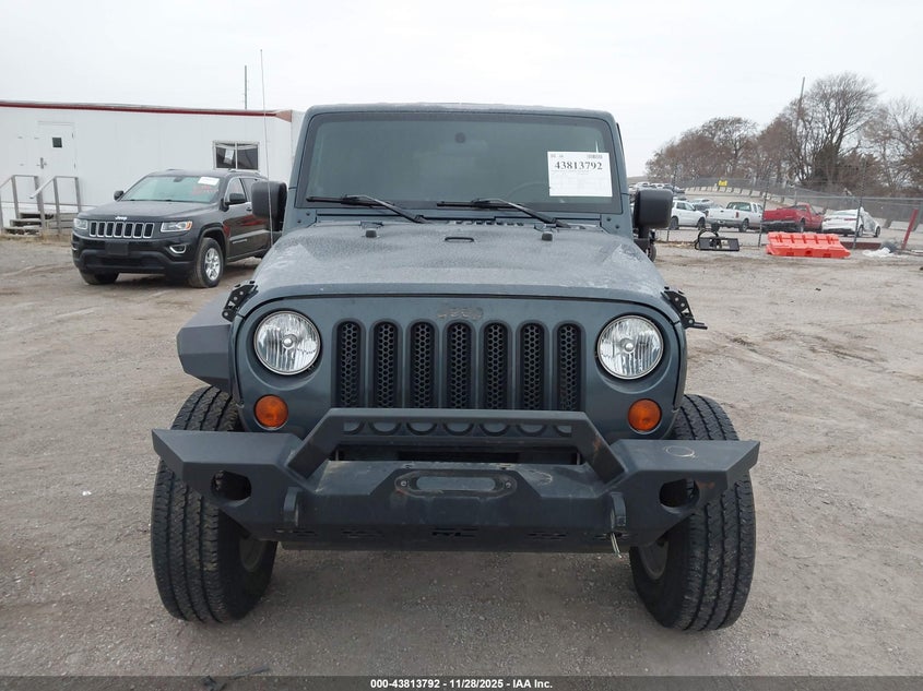 2007 Jeep Wrangler Unlimited X VIN: 1J4GA39177L155026 Lot: 43813792