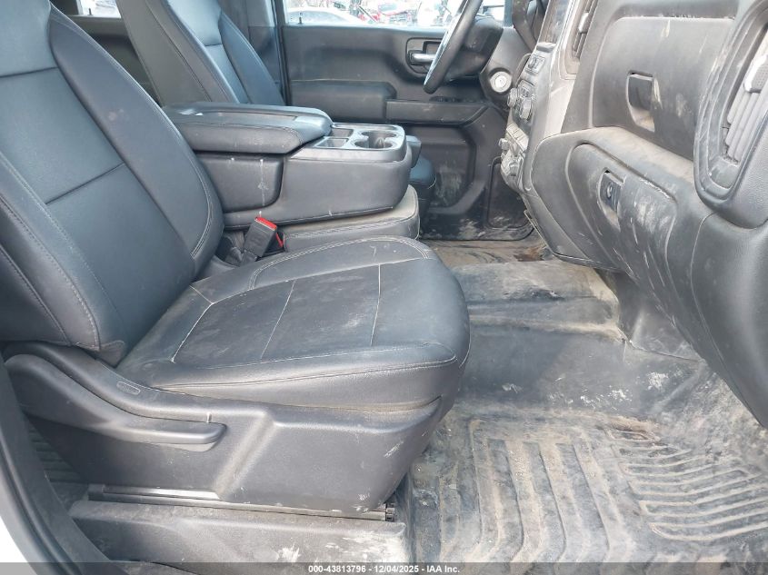 2023 Chevrolet Silverado 3500Hd 4Wd Long Bed Wt VIN: 1GB5YSE7XPF215171 Lot: 43813796