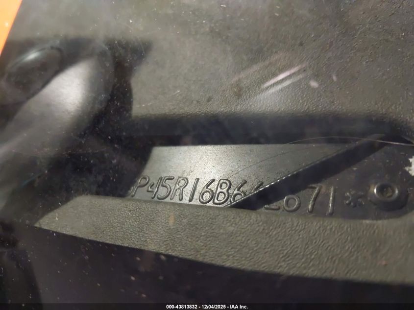 2006 Chrysler Town & Country VIN: 1A4GP45R16B662671 Lot: 43813832