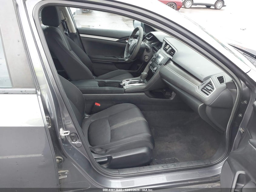19XFC2F61KE031017 2019 HONDA CIVIC photo no. 5