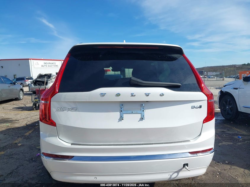 2024 Volvo Xc90 B6 Plus Bright Theme 7-Seater VIN: YV4062PE8R1184927 Lot: 43813874