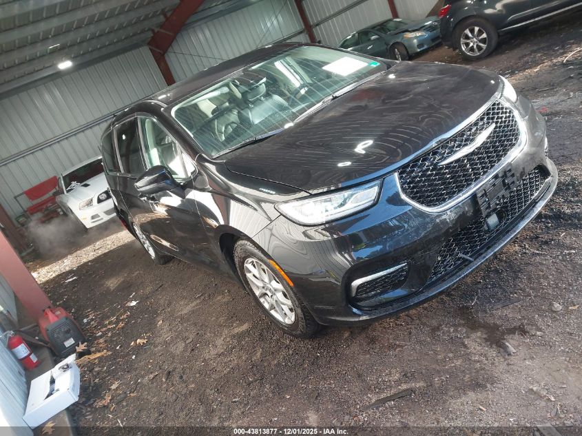 CHRYSLER PACIFICA TOURING L