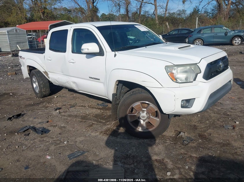 TOYOTA TACOMA BASE V6