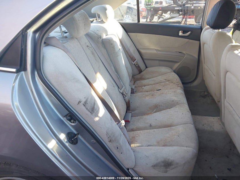 2007 Hyundai Sonata Limited/Se V6 VIN: 5NPEU46F47H166046 Lot: 43814009