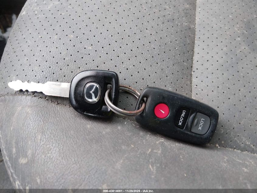 2004 Mazda Mazda6 I VIN: 1YVHP84C945N61298 Lot: 43814081