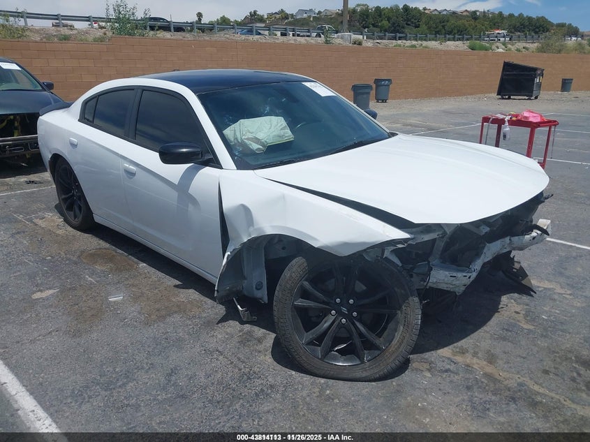 DODGE CHARGER SXT RWD