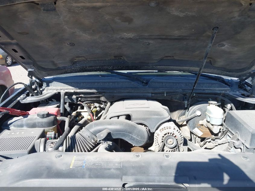 2007 Cadillac Escalade Standard VIN: 1GYFK63827R275913 Lot: 43814127