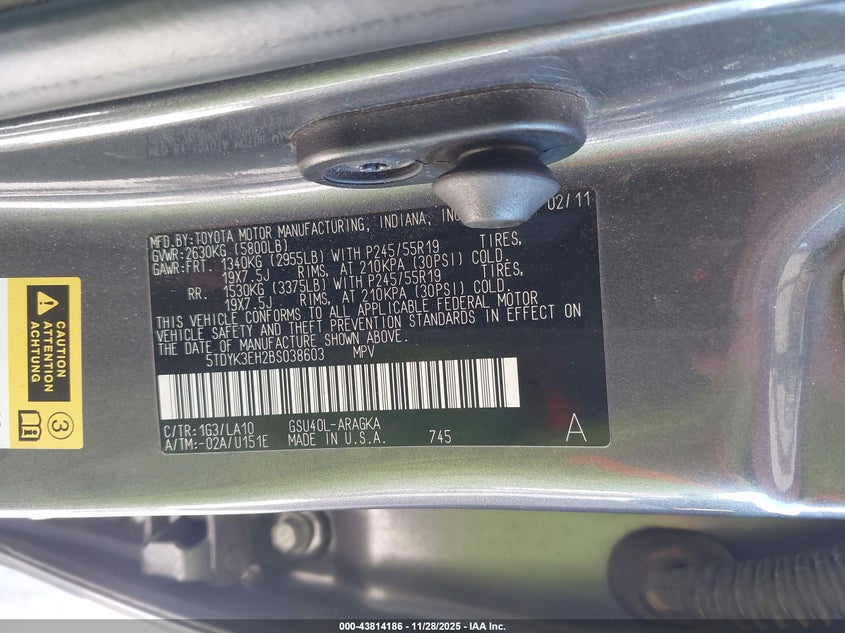 2011 Toyota Highlander Limited V6 VIN: 5TDYK3EH2BS038603 Lot: 43814186