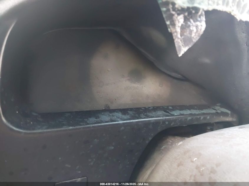 2001 Toyota Tacoma Prerunner VIN: 5TENM92N51Z725747 Lot: 43814216