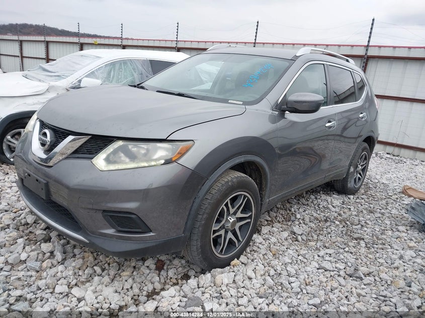 KNMAT2MV2GP647160 2016 NISSAN ROGUE photo no. 2