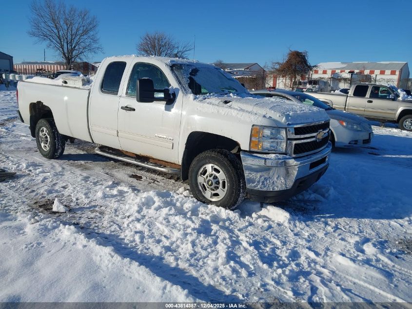 CHEVROLET SILVERADO 2500 LT