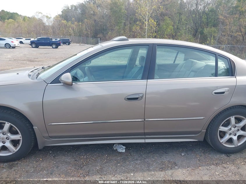 2005 Nissan Altima 2.5 S VIN: 1N4AL11D45C181747 Lot: 43814401