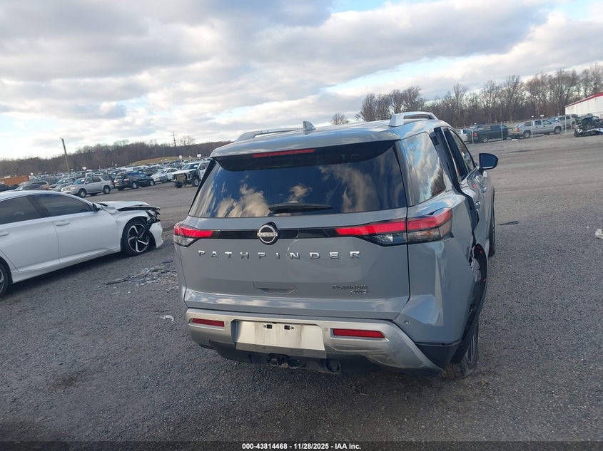 2022 Nissan Pathfinder Platinum 4Wd VIN: 5N1DR3DK1NC272269 Lot: 43814468