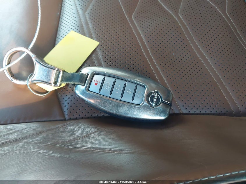 2022 Nissan Pathfinder Platinum 4Wd VIN: 5N1DR3DK1NC272269 Lot: 43814468