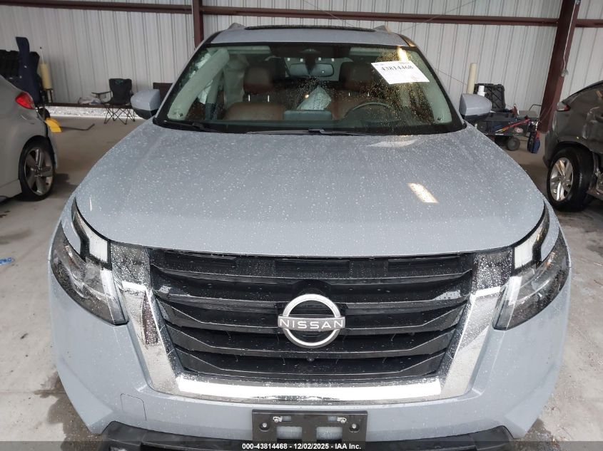 2022 Nissan Pathfinder Platinum 4Wd VIN: 5N1DR3DK1NC272269 Lot: 43814468