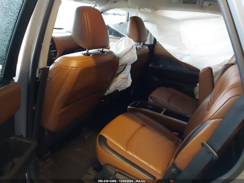 2022 Nissan Pathfinder Platinum 4Wd VIN: 5N1DR3DK1NC272269 Lot: 43814468