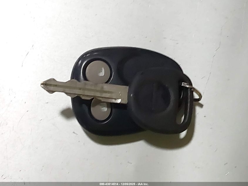 2003 GMC Envoy Slt VIN: 1GKDT13S932278405 Lot: 43814514