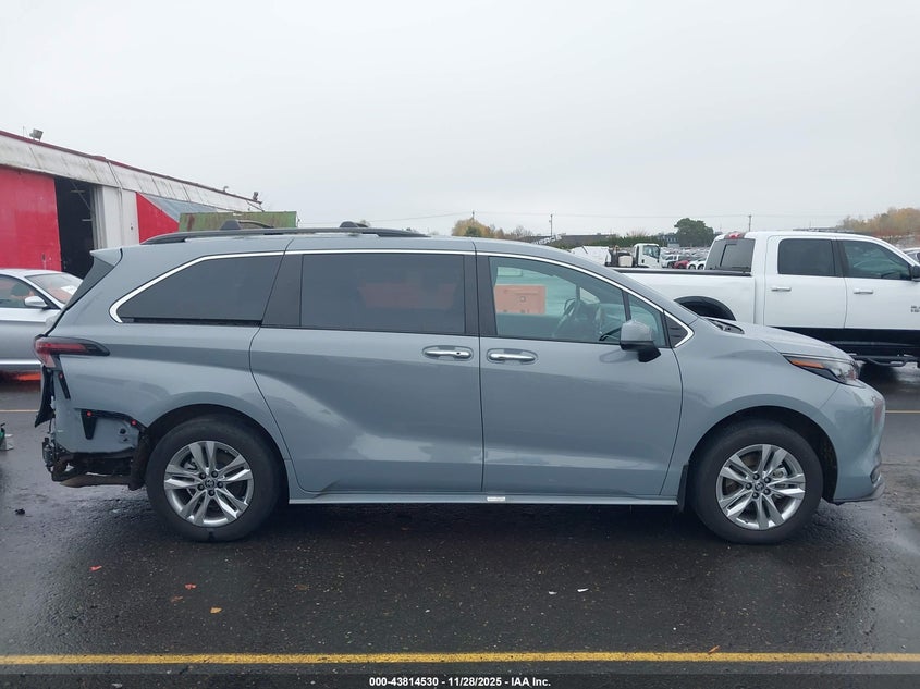 2023 Toyota Sienna Woodland Edition VIN: 5TDCSKFC2PS100984 Lot: 43814530