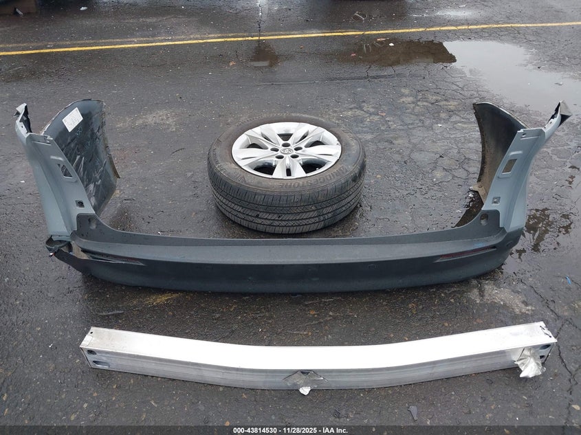 2023 Toyota Sienna Woodland Edition VIN: 5TDCSKFC2PS100984 Lot: 43814530