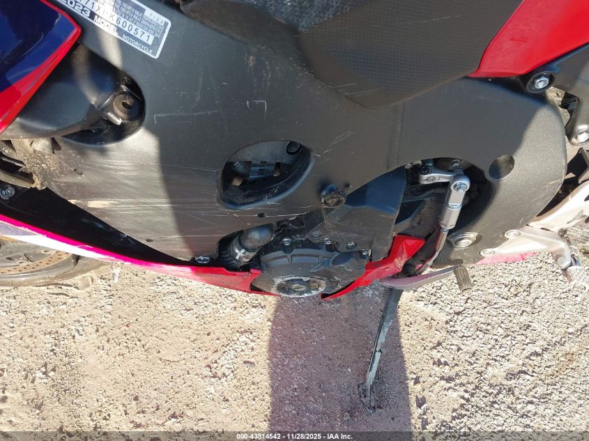 2023 Honda Cbr1000 Rr VIN: JH2SC771XPK600571 Lot: 43814542