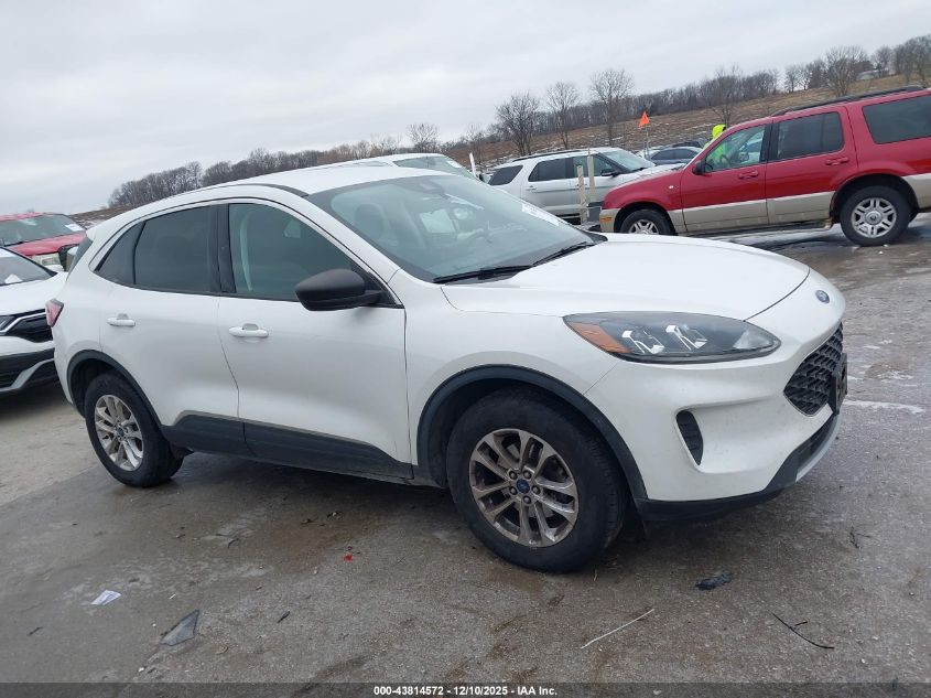 2022 Ford Escape Se VIN: 1FMCU9G61NUA60381 Lot: 43814572