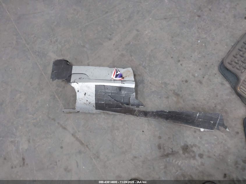 2008 Jeep Liberty Sport VIN: 1J8GN28KX8W270484 Lot: 43814600